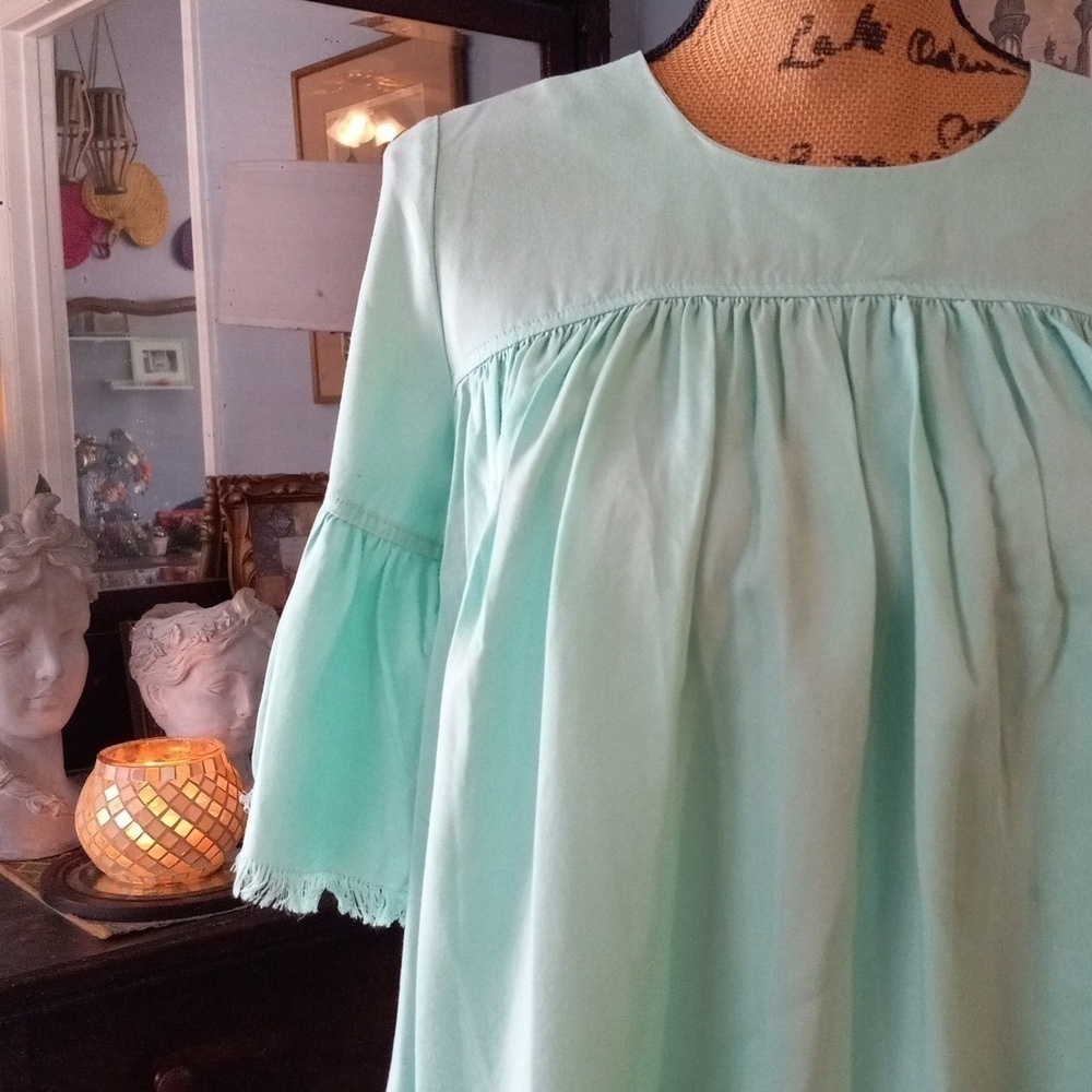 Crown and Ivy Mint Blue-Green Babydoll Pleated Bell Sleeve Blouse - Picture 2 of 13